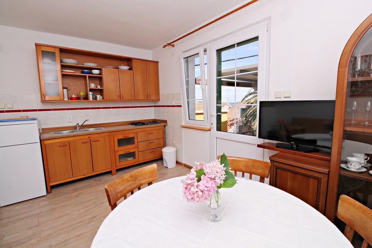 Filipi Apartment ซาลี ภายนอก รูปภาพ